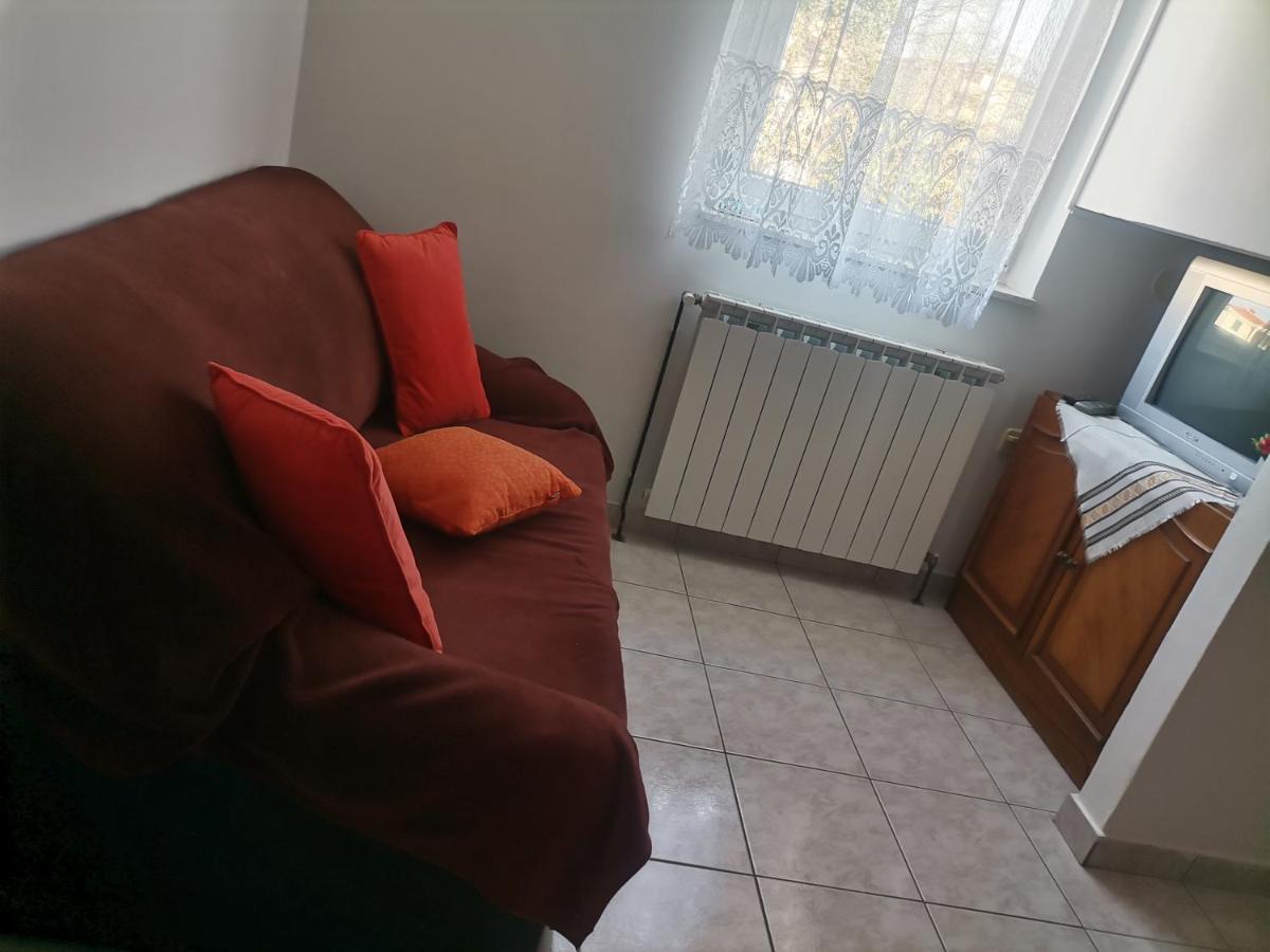 Apartments Petrica Malinska Luaran gambar