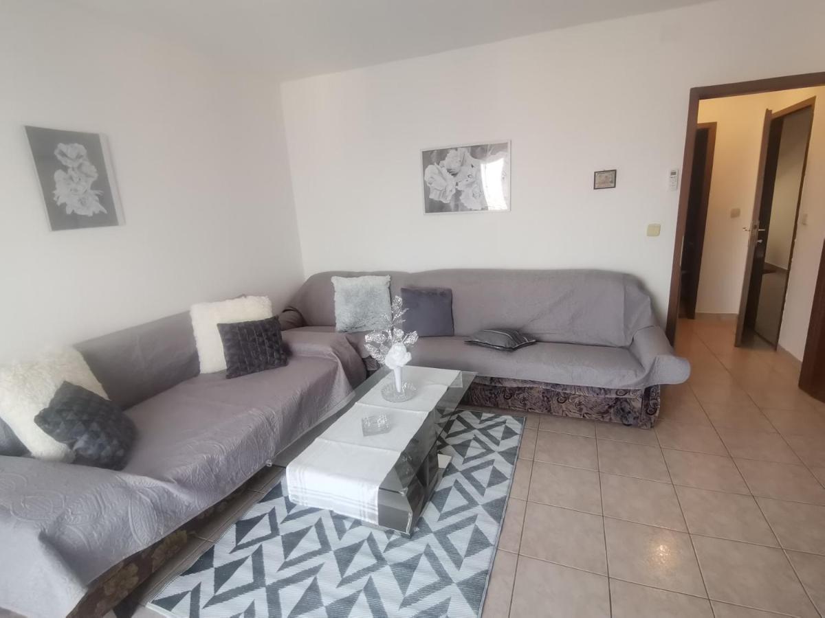 Apartments Petrica Malinska Luaran gambar